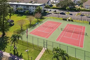 1010 Manatee Rd, Naples, FL 34114 - Photo 21