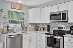 781 95th Ave N, Naples, FL 34108 - Photo 13