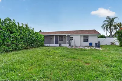 781 95th Ave N, Naples, FL 34108 - Photo 47