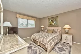 175 Turtle Lake Ct, Naples, FL 34105 - Photo 11