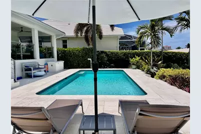 383 Seabee Ave, Naples, FL 34108 - Photo 9