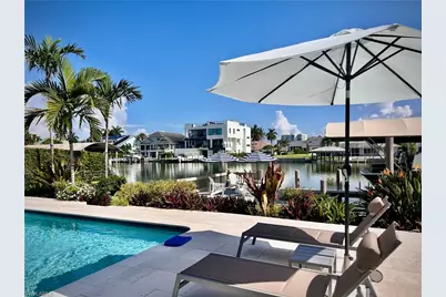 383 Seabee Ave, Naples, FL 34108 - Photo 7