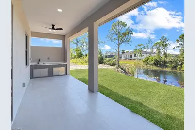 2206 NE 35th Ln, Cape Coral, FL 33909 - Photo 21