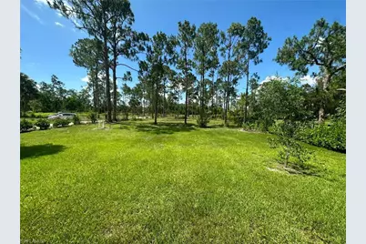 4115 14th Ave NE, Naples, FL 34120 - Photo 9