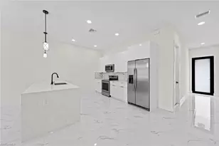 1024/1026 Diplomat Pkwy E, Cape Coral, FL 33909 - Photo 11