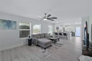 2710 Arbutus St, Naples, FL 34112 - Photo 5