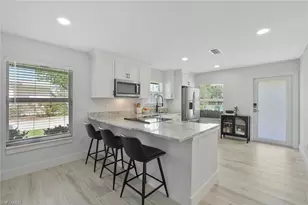 2710 Arbutus St, Naples, FL 34112 - Photo 11