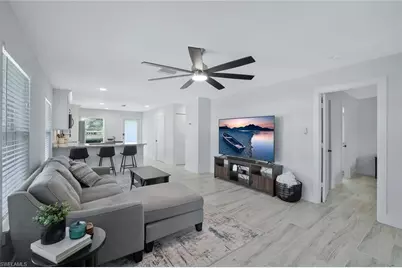 2710 Arbutus St #B1, Naples, FL 34112 - Photo 7