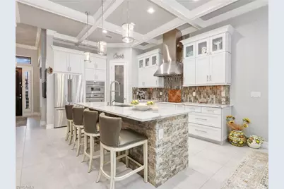 16395 Barclay Ct, Naples, FL 34110 - Photo 13