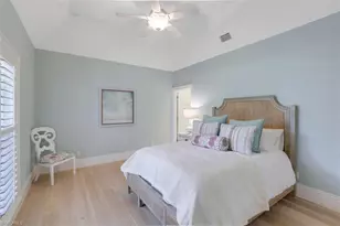 154 4th Ave N, Naples, FL 34102 - Photo 31
