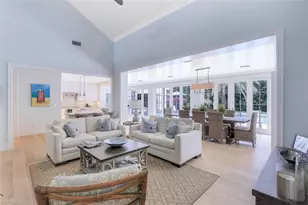 154 4th Ave N, Naples, FL 34102 - Photo 17