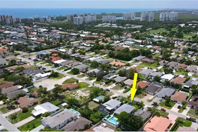 564 107th Ave N, Naples, FL 34108 - Photo 5