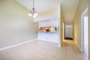 4230 Jack Frost Ct, Naples, FL 34112 - Photo 7
