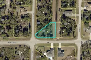 917 Nimitz Blvd, Lehigh Acres, FL 33974 - Photo 1