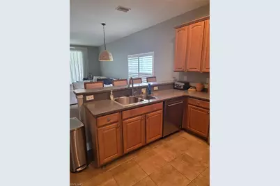 9670 Gladiolus Preserve Cir, Fort Myers, FL 33908 - Photo 19