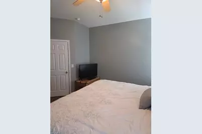 9670 Gladiolus Preserve Cir, Fort Myers, FL 33908 - Photo 7