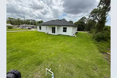 723 Epps Brown St E, Lehigh Acres, FL 33974 - Photo 37