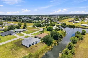 1120 NE 32nd Ln, Cape Coral, FL 33909 - Photo 43