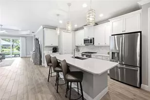 2278 Marquesa Cir, Naples, FL 34112 - Photo 5