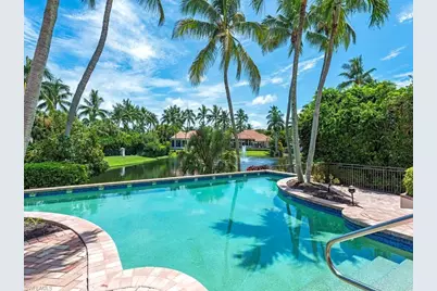235 Little Harbour Ln, Naples, FL 34102 - Photo 5