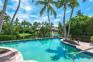 235 Little Harbour Ln, Naples, FL 34102 - Photo 5