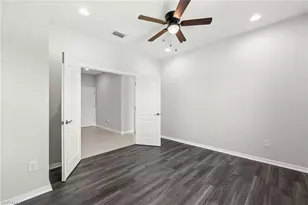 2344 Sheen Ln, Naples, FL 34120 - Photo 9