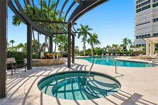 4251 Gulf Shore Blvd N, Naples, FL 34103 - Photo 35