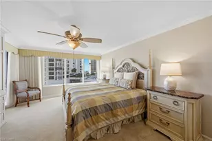 4251 Gulf Shore Blvd N, Naples, FL 34103 - Photo 21