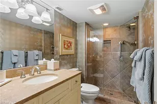 4251 Gulf Shore Blvd N, Naples, FL 34103 - Photo 29