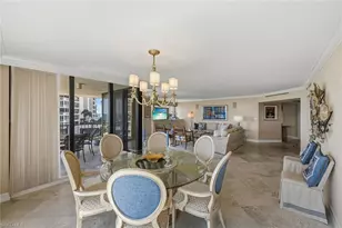 4251 Gulf Shore Blvd N, Naples, FL 34103 - Photo 15