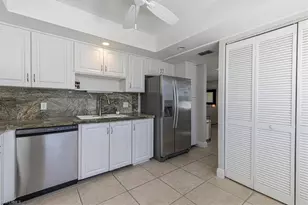 230 Albi Rd, Naples, FL 34112 - Photo 7