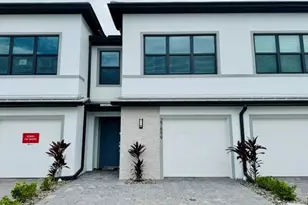 27899 Radiant Ct, Bonita Springs, FL 34135 - Photo 1