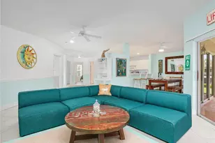 1100 Diamond Cir, Naples, FL 34110 - Photo 13