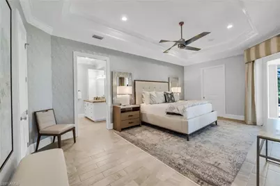 590 Putter Point Pl, Naples, FL 34103 - Photo 11