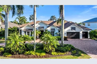 590 Putter Point Pl, Naples, FL 34103 - Photo 1