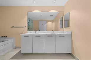 3000 Oasis Grand Blvd, Fort Myers, FL 33916 - Photo 17