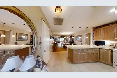 1527 Edgewater Cir, Fort Myers, FL 33919 - Photo 17
