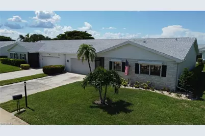 1527 Edgewater Cir, Fort Myers, FL 33919 - Photo 13