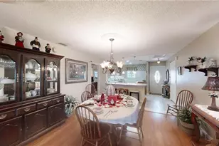 1527 Edgewater Cir, Fort Myers, FL 33919 - Photo 27