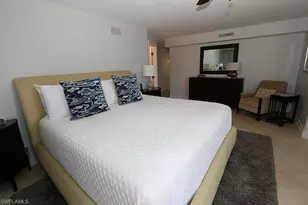 4041 Gulf Shore Blvd N, Naples, FL 34103 - Photo 9