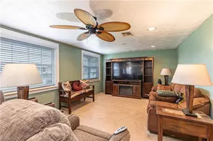3417 Hoover Dr, Holiday, FL 34691 - Photo 11