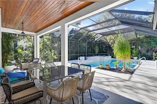 2229 Goshawk Ct, Naples, FL 34105 - Photo 19