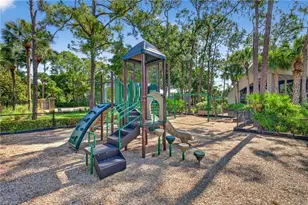 2229 Goshawk Ct, Naples, FL 34105 - Photo 27