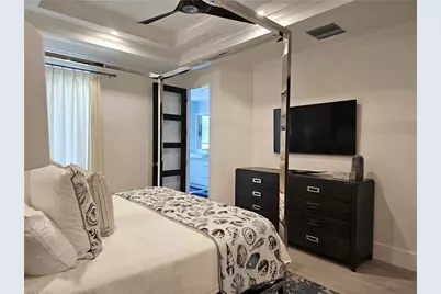 10620 Gulf Shore Dr #201, Naples, FL 34108 - Photo 13