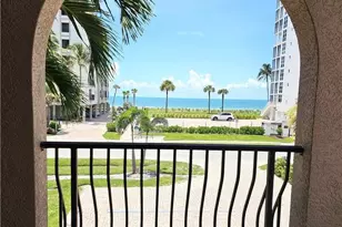 10620 Gulf Shore Dr, Naples, FL 34108 - Photo 23