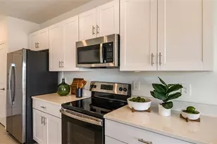 6512 Equinox Ln, North Fort Myers, FL 33917 - Photo 9