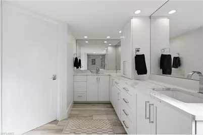 26130 Hickory Blvd #5B, Bonita Springs, FL 34134 - Photo 17