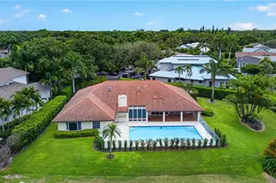 700 Hollybriar Ln, Naples, FL 34108 - Photo 3
