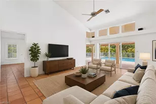 700 Hollybriar Ln, Naples, FL 34108 - Photo 15