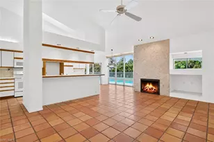 700 Hollybriar Ln, Naples, FL 34108 - Photo 17